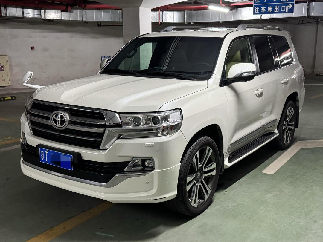 现购兰德酷路泽中东版享34.8万优惠 最低68万