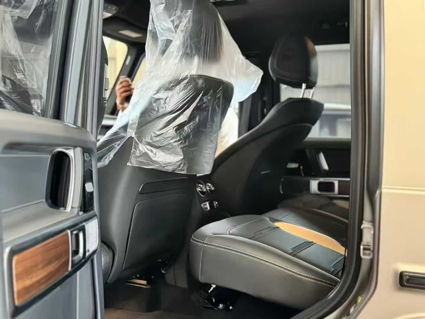 成都奔驰G级价格最低181万起 欢迎上门试驾