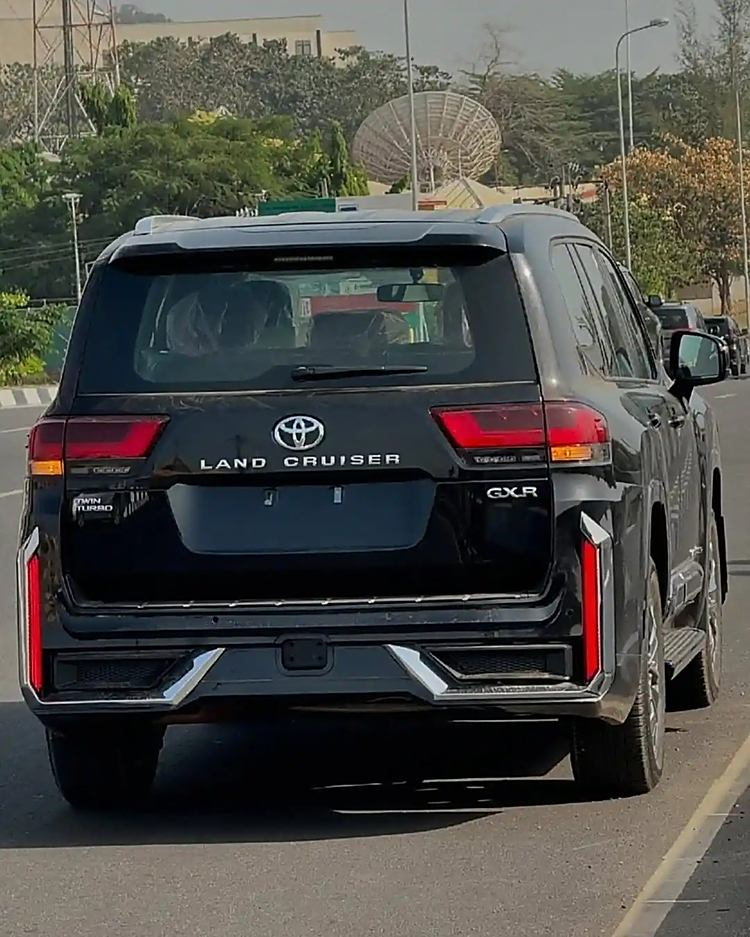 现购兰德酷路泽中东版享34.8万优惠 最低68万