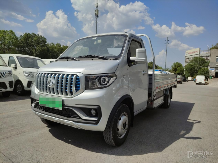 锦江长安神骐T10EV售价7.79万起 暂无优惠