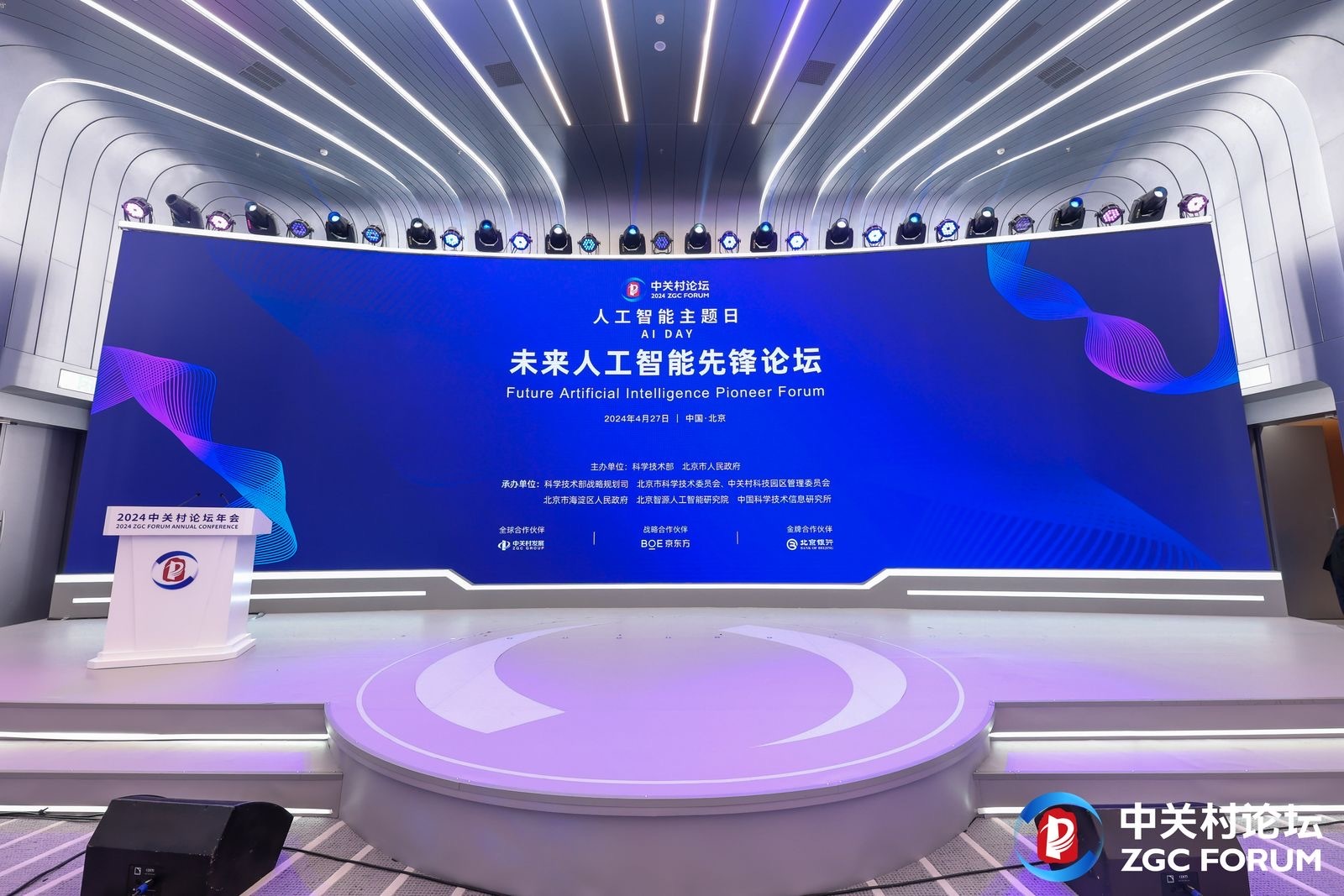 辛辛那提大学发明类似飞蛾的无人机 无需人工智能即可自主导航辛辛那提大学发明类似飞蛾的无人机 无需人工智能即可自主导航