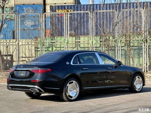 平行进口奔驰迈巴赫GLS级美版平价销售258万起 欢迎到店试驾