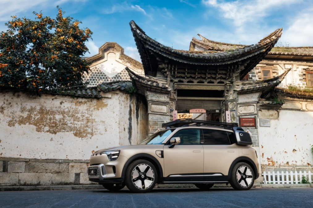 突破“精品小车”认知边界，smart用超级电混撬开主流市场