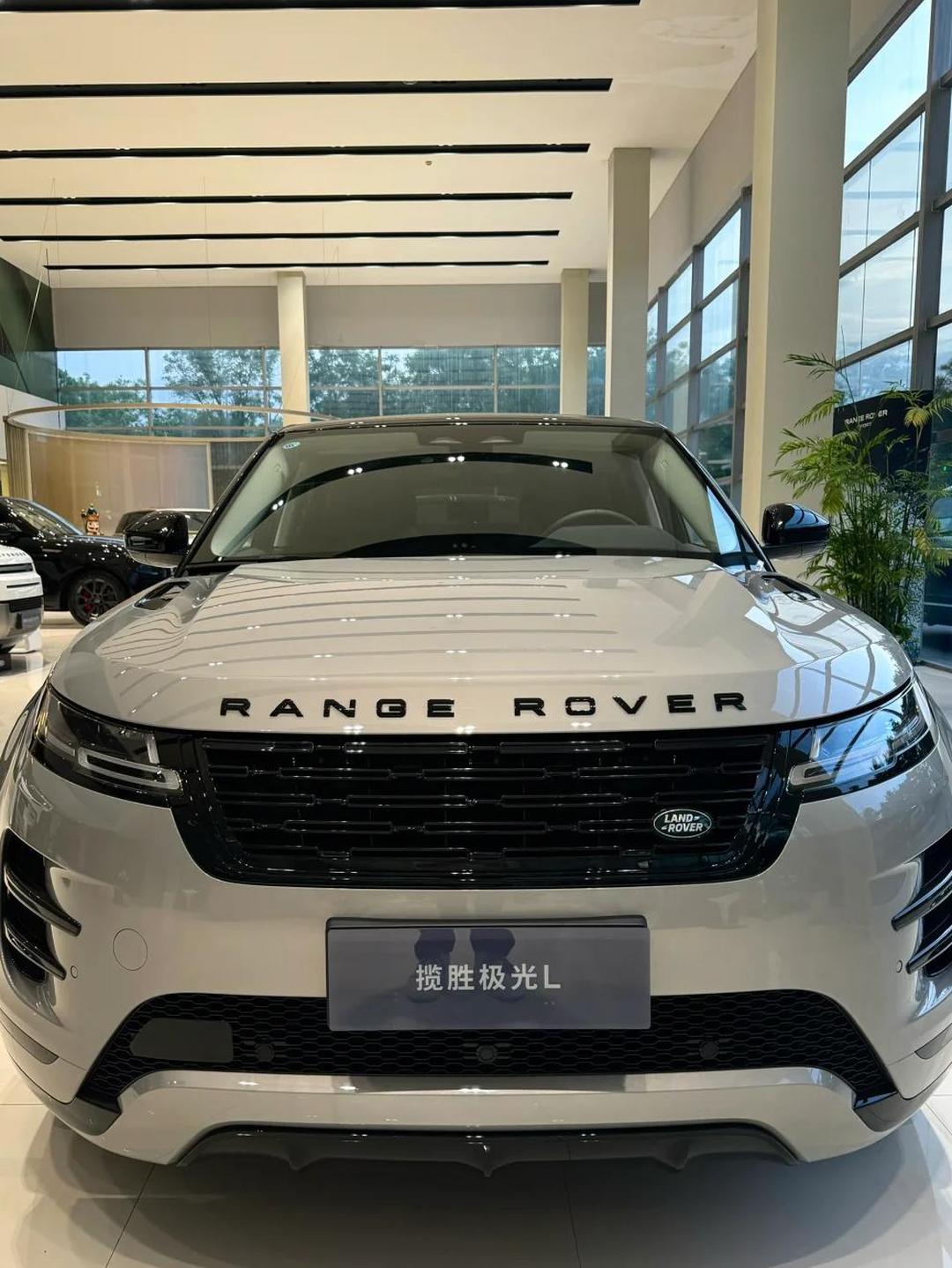 现购超霸加版享13.8万优惠 欢迎前来试驾