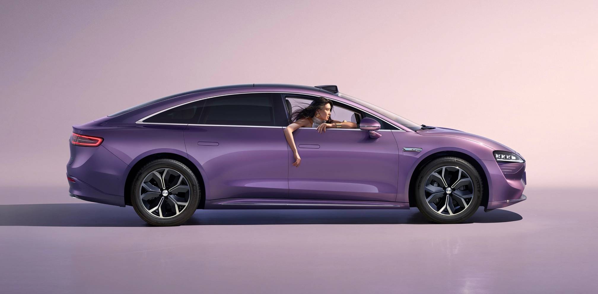 新款智界S7正式上市 售价为22.98-28.98万