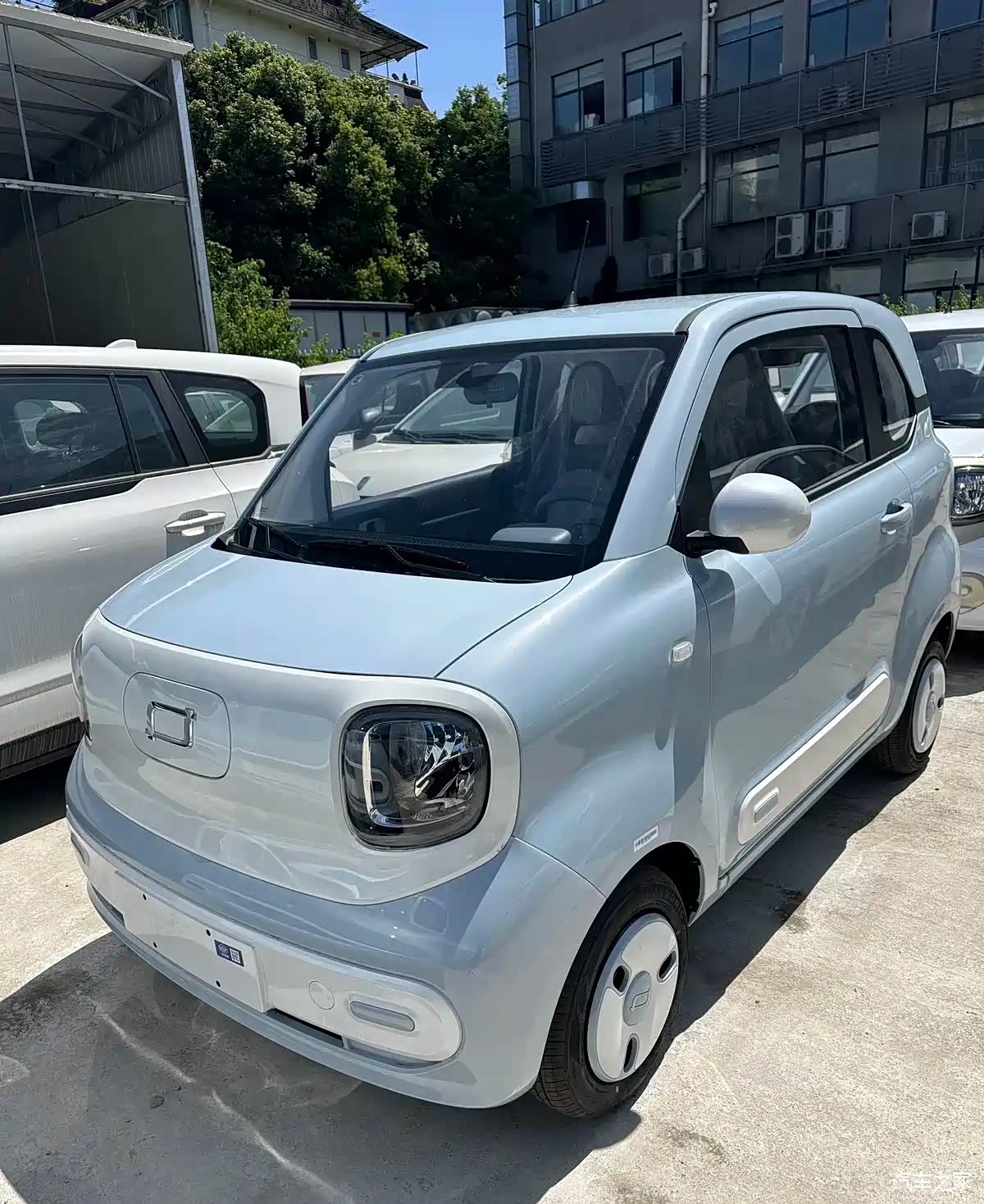 成都奔腾小马最高优惠0.70万 最低仅售1.99万