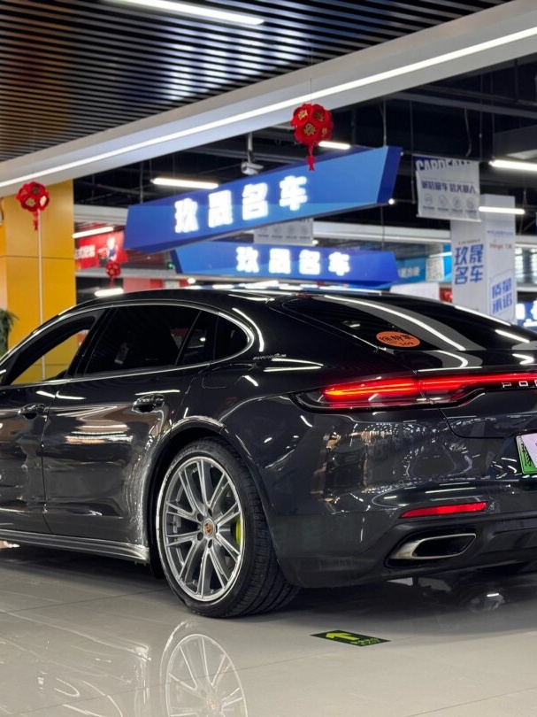 成都Panamera新能源优惠20.00万 最低仅售128.80万