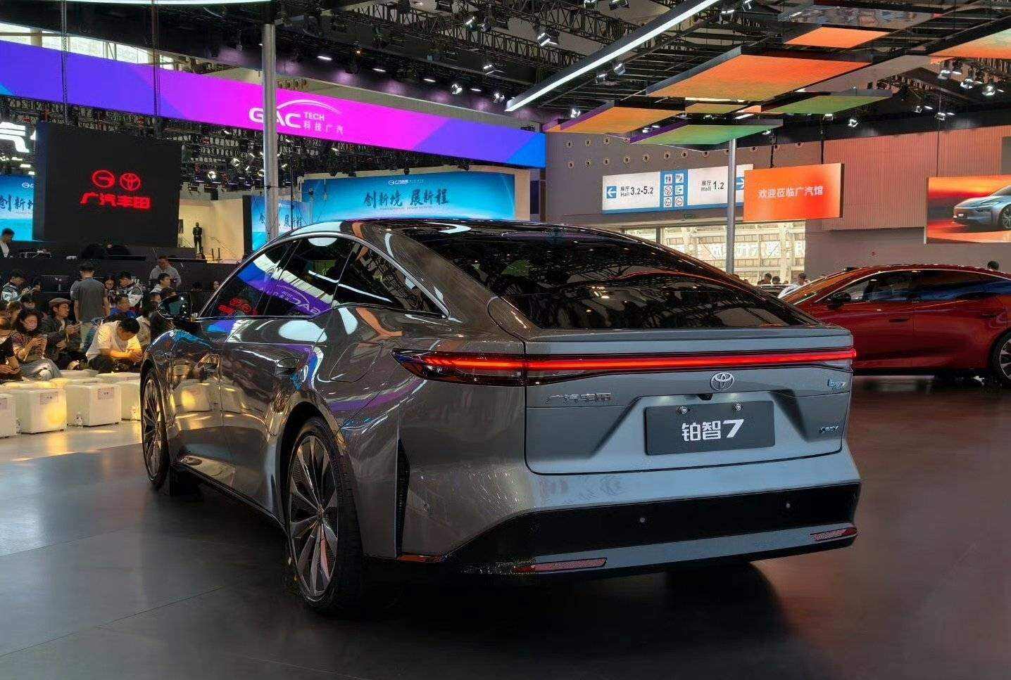 越级豪华旗舰登场,铂智7让消费者看到合资企业的最大诚意