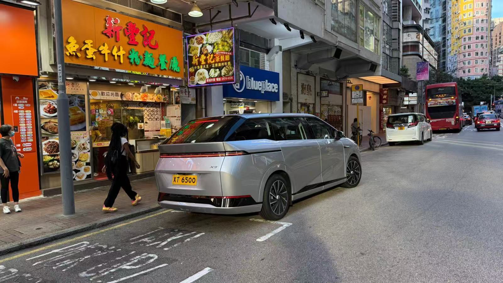 何小鹏：2026款小鹏X9纯电版将于3月2日上市