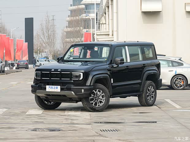 邛崃北京越野BJ40最高降3.00万 仅14.58万可入手