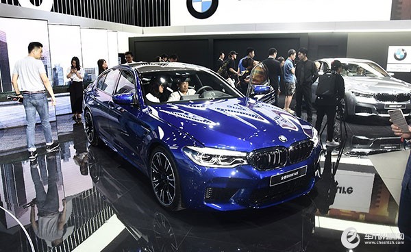 全新BMW M5全球首发 将于下半年在国内上市