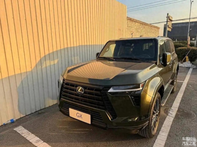 新款雷克萨斯GX460造型不再佛系比宝马X5还霸气