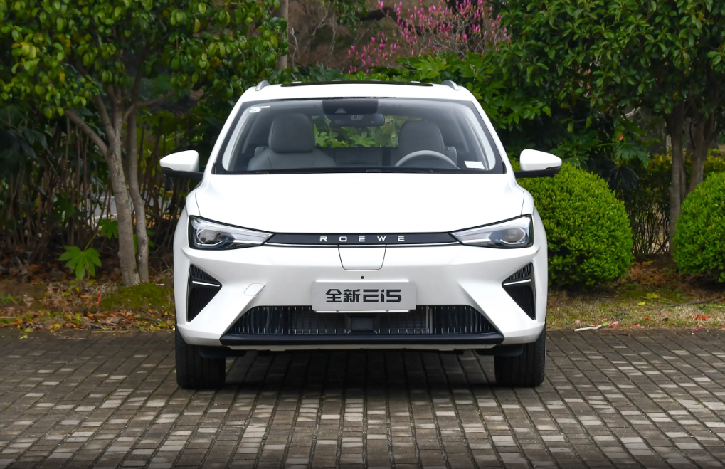 成都荣威Ei5价格15.28万起 暂无优惠