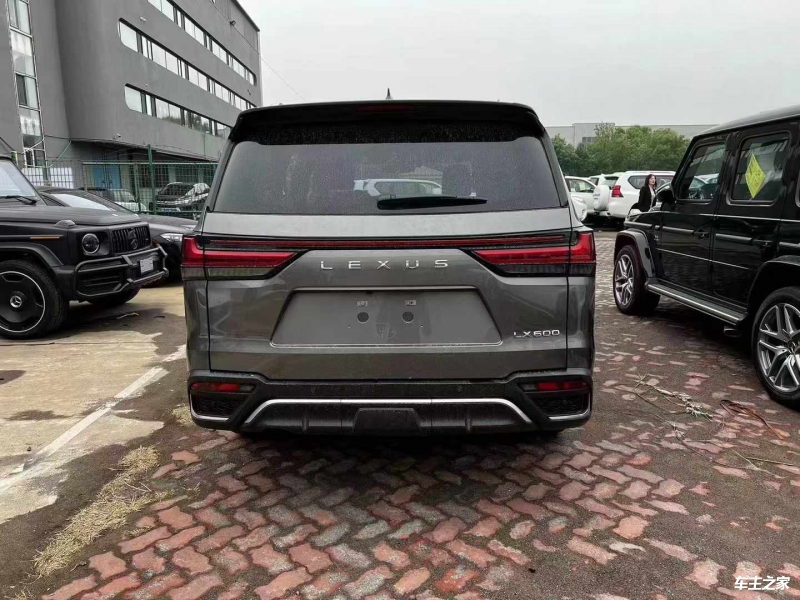 2024款雷克萨斯LX600加版详细配置解说 售全国