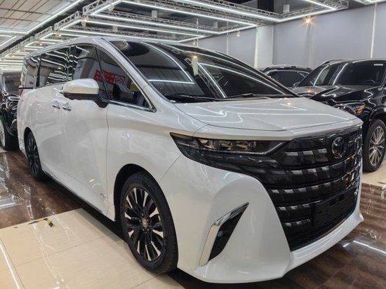 2024款丰田埃尔法心动报价 实用配置一应俱全