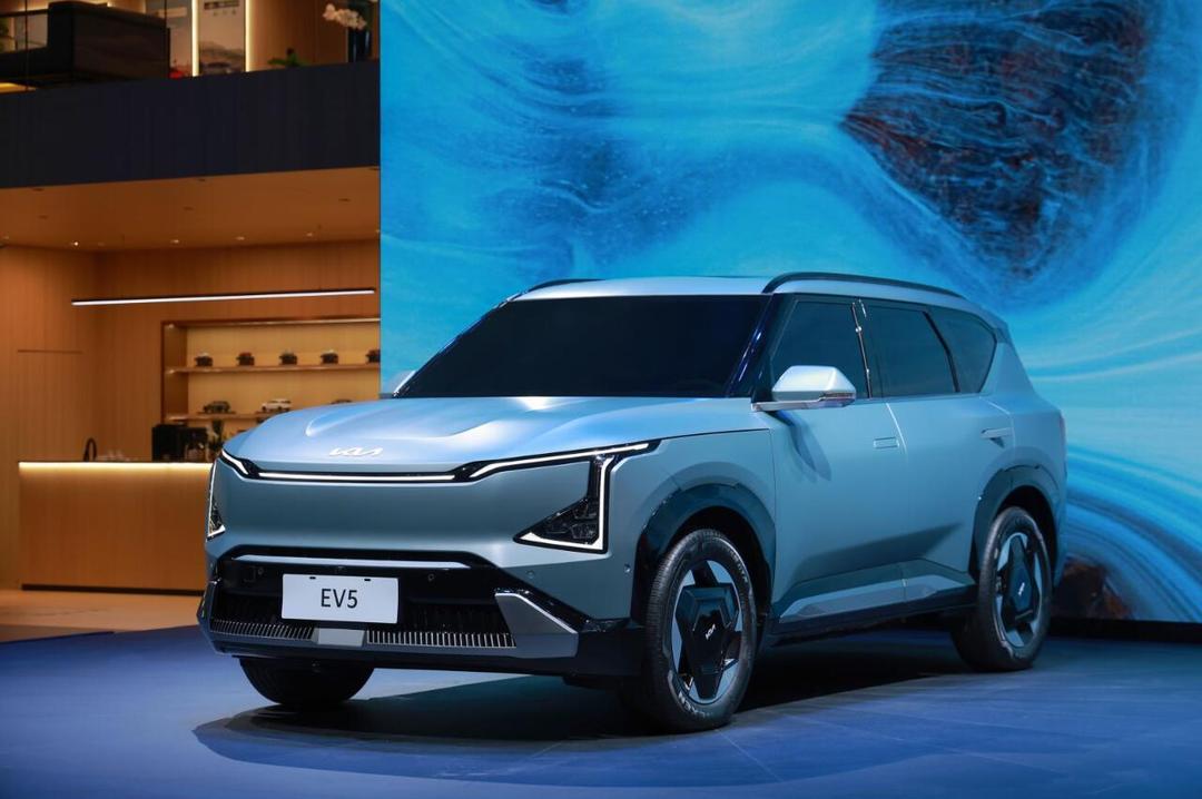 成都起亚EV5降1.00万 仅13.98万可入手