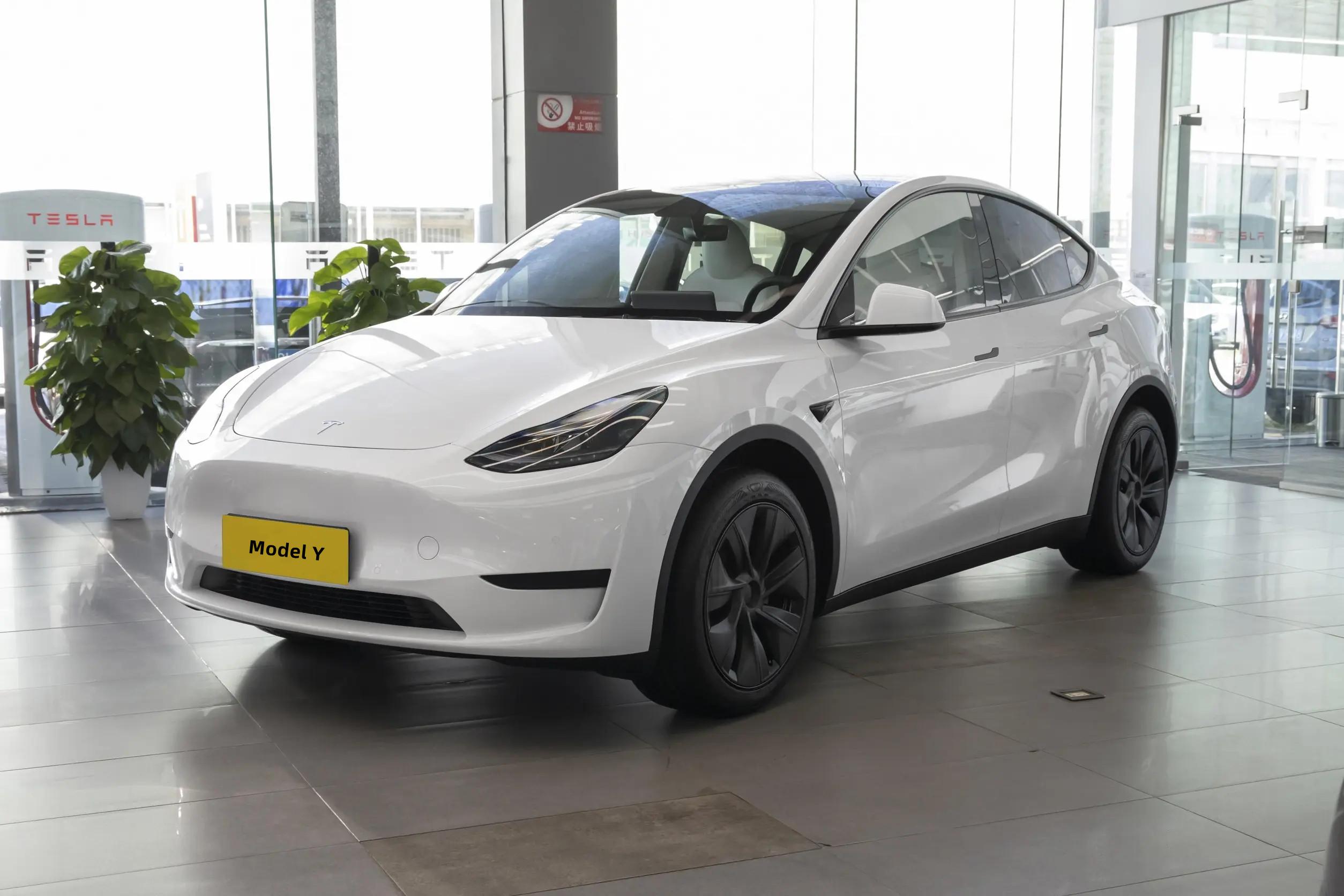 特斯拉Model Y新车型谍照曝光