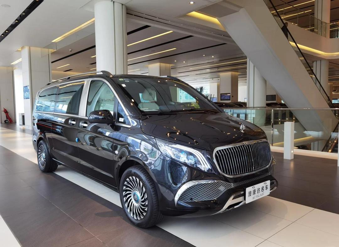 威霆中东版价格最低69万起 欢迎到店试驾