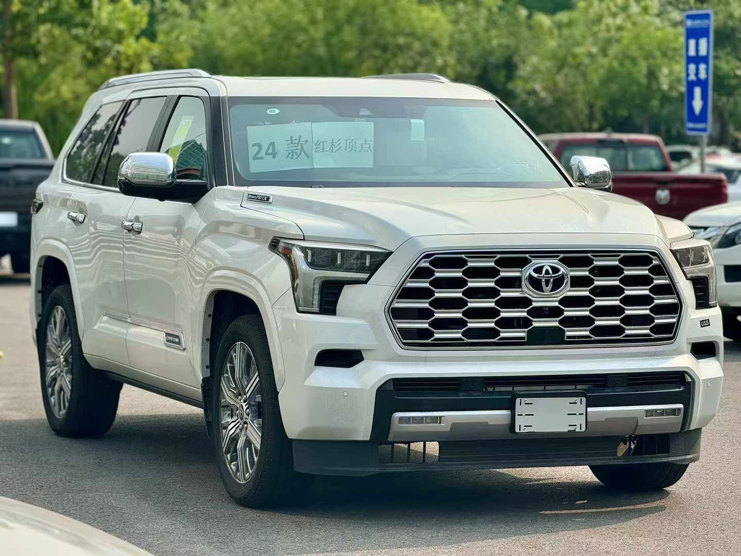 2024款丰田红杉美规90万起 高性价比SUV