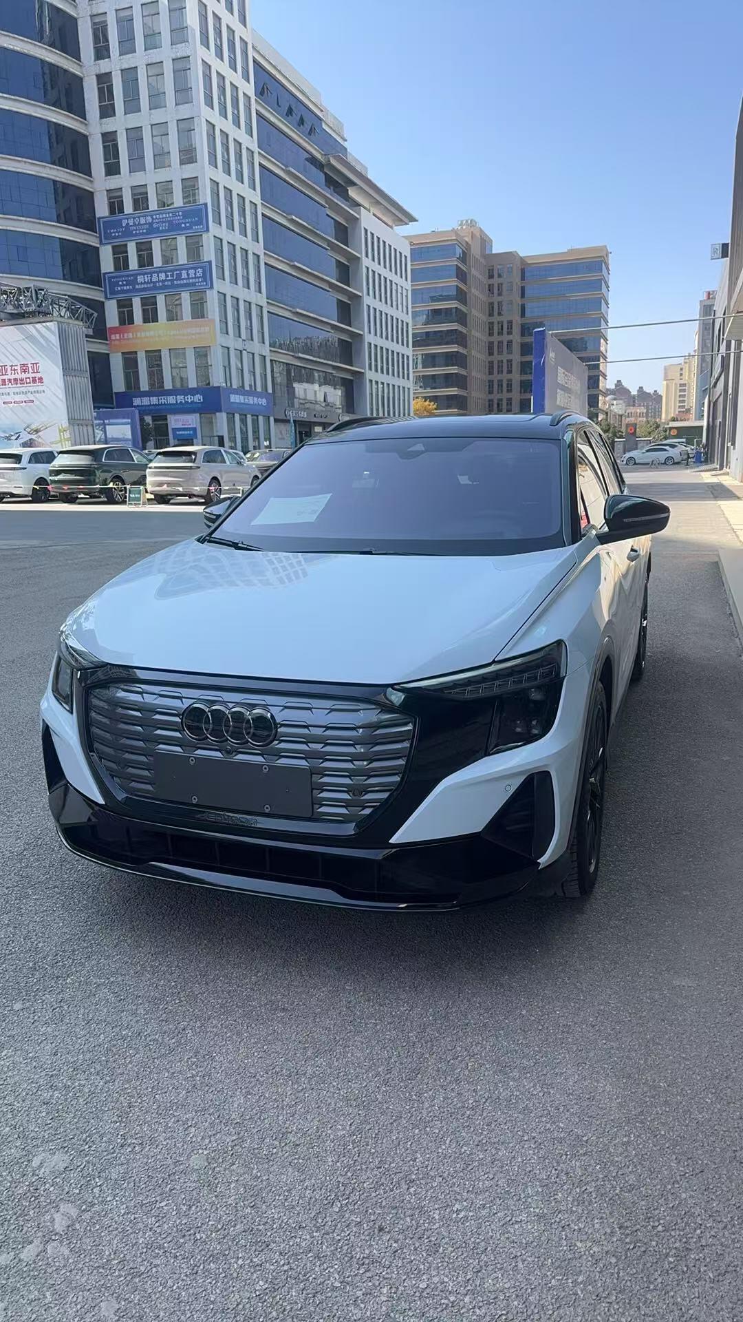 成都奥迪Q5 e-tron价格最低29.85万起 暂无优惠