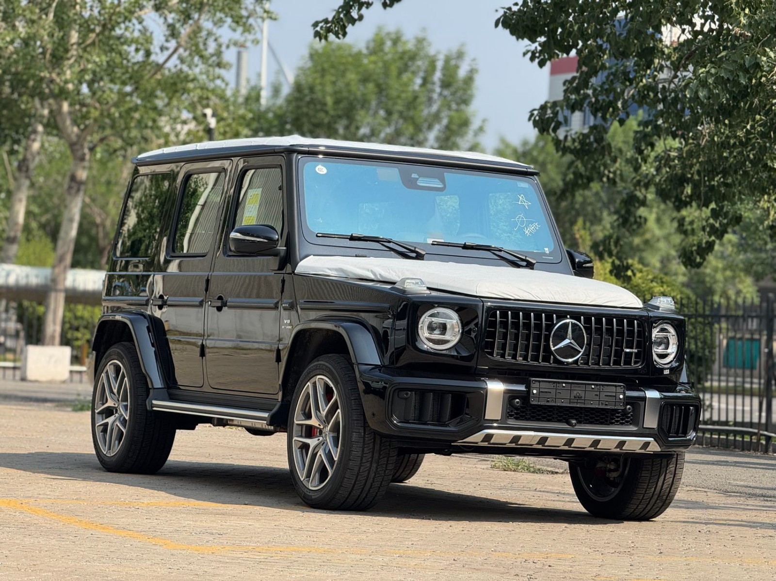 2024款奔驰G63让利促销 展厅直降到底 售全国