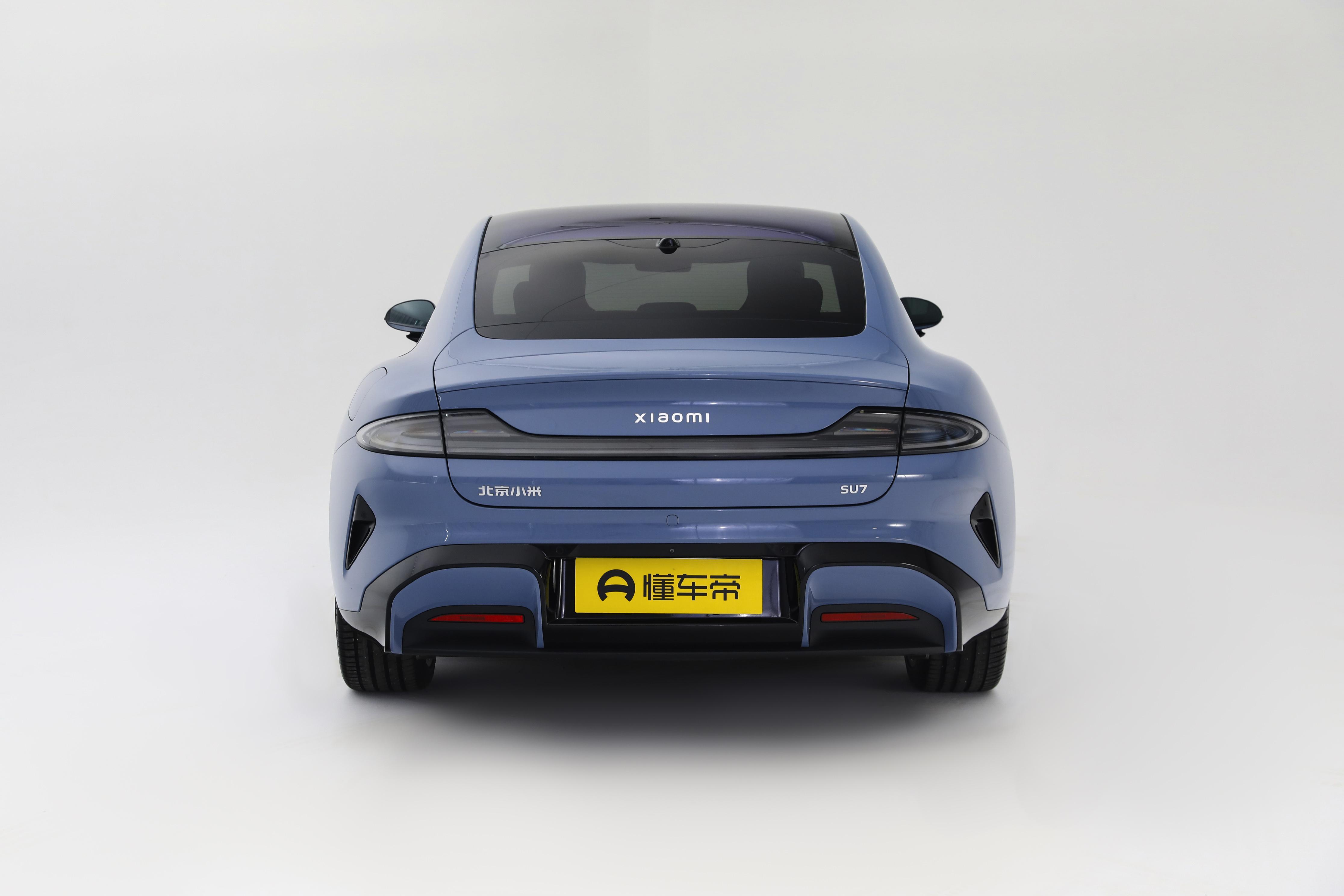 新津小米SU7价格最低21.59万起 暂无优惠