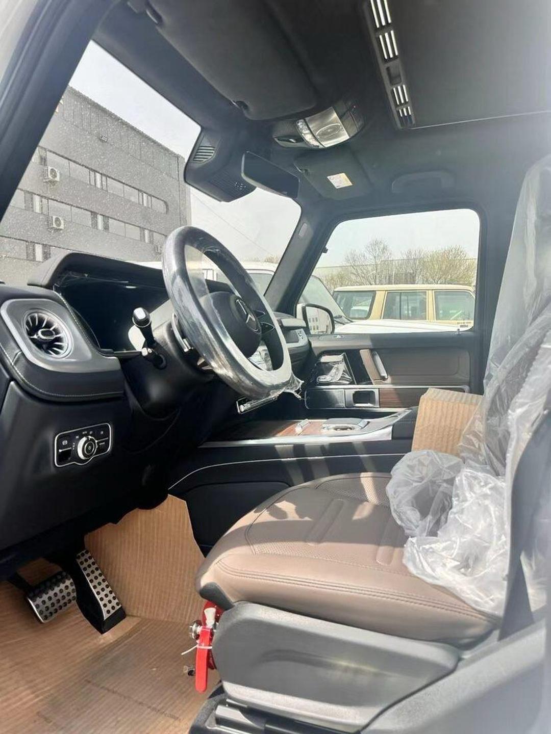 2024款奔驰G350实拍柴油V6 进店特惠10万