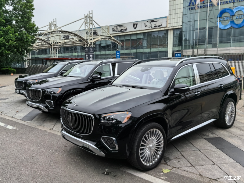 迈巴赫GLS级欧版报价228万起 直降40万