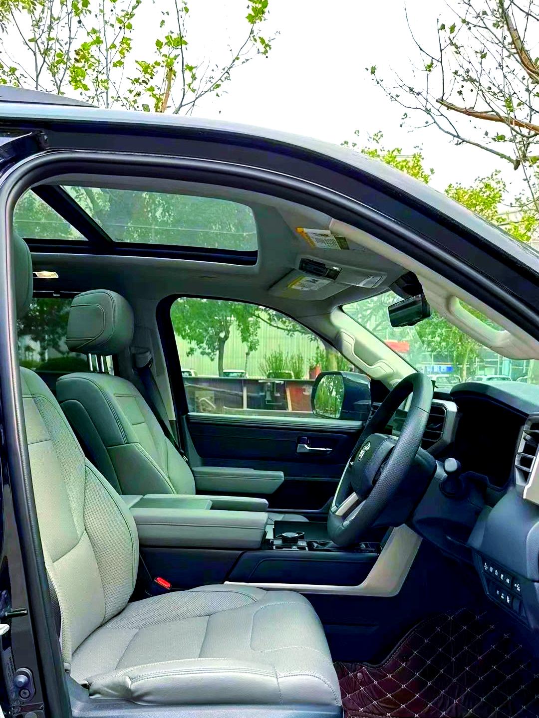 2024款丰田红杉美规版报价图片配置参数