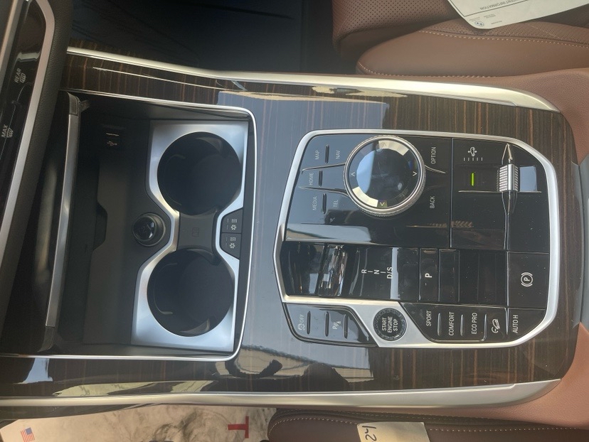 平行进口宝马X7美版最新行情 团购促销优惠18.8万