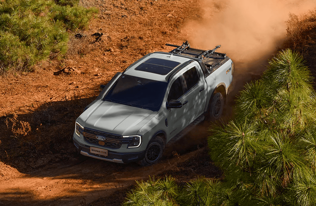 三方平衡统一,福特新销售公司“八大金刚”高管亮相