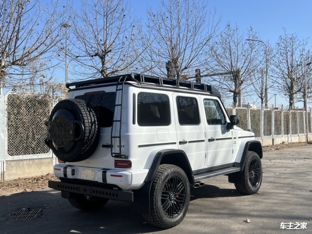 现购奔驰G级让利促销中 目前优惠高达6万元