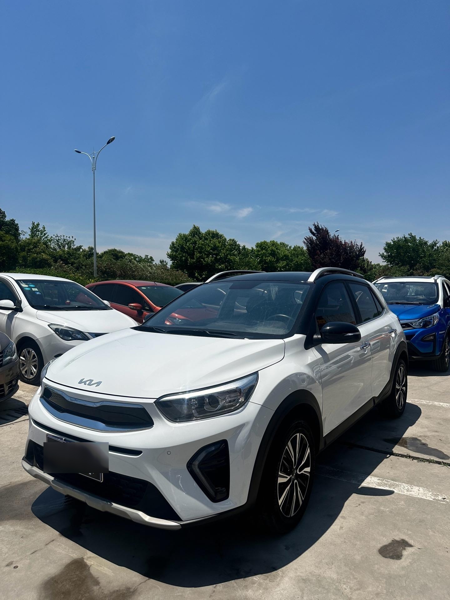 配色上新 2026款起亚奕跑上市