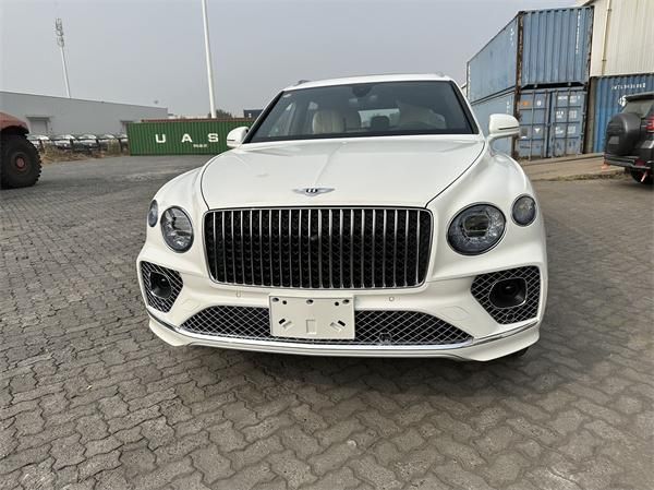 宾利添越最低报价203万起 直降73万