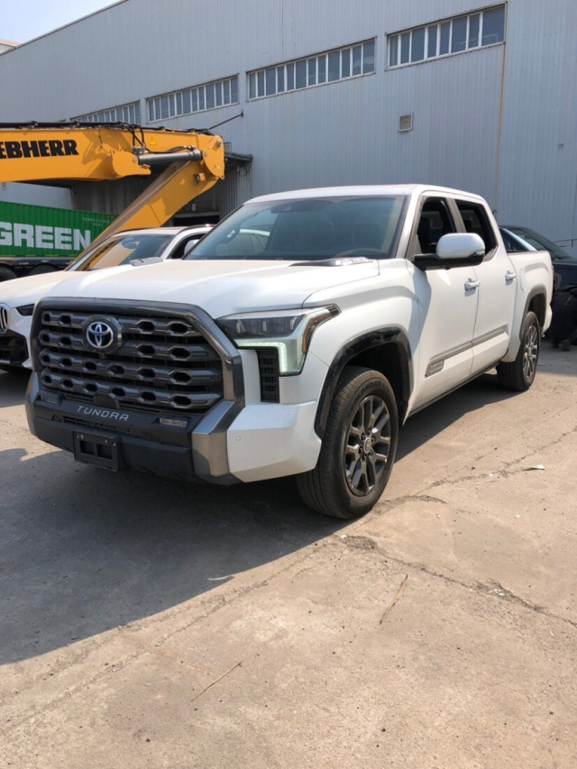 全新2024款丰田坦途3.5T现车报价优惠 可分期