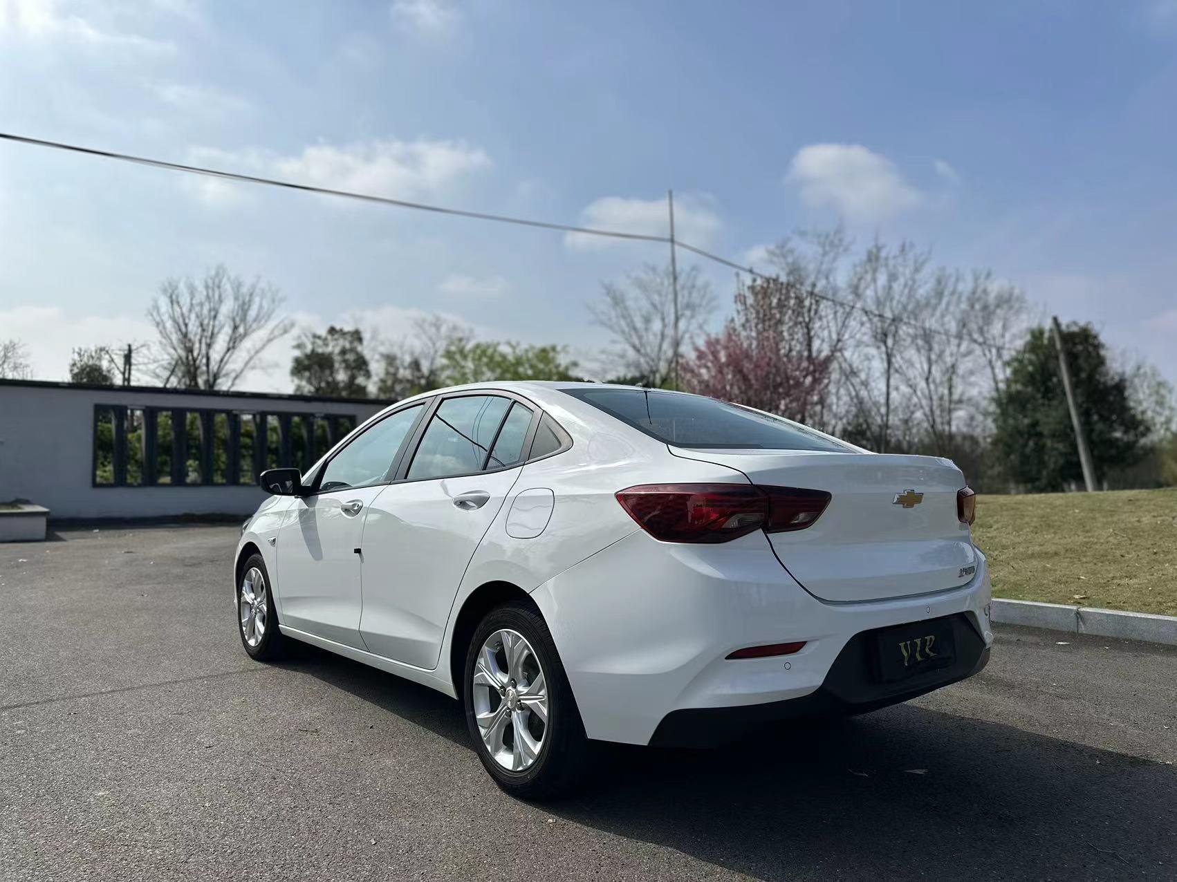 成都风景G5最新报价8.00万起 最高优惠0.55万