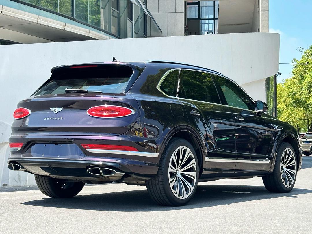 2024款宾利添越现金直降30万价格优惠 现车售全国