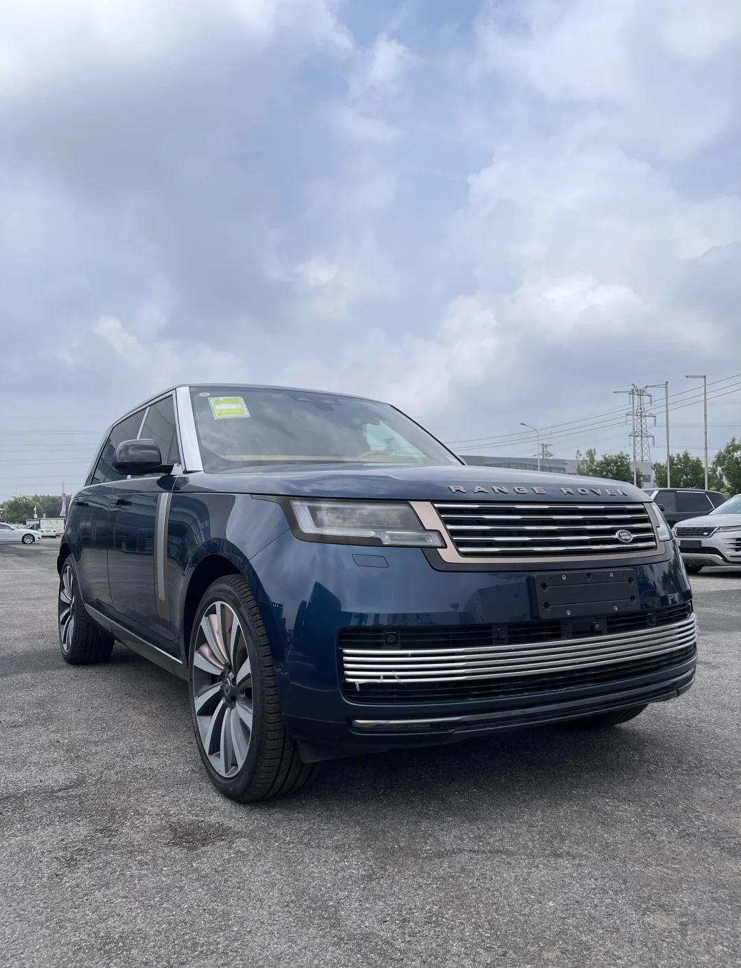 现购揽胜行政3.0加版让利直降64万 最低125万