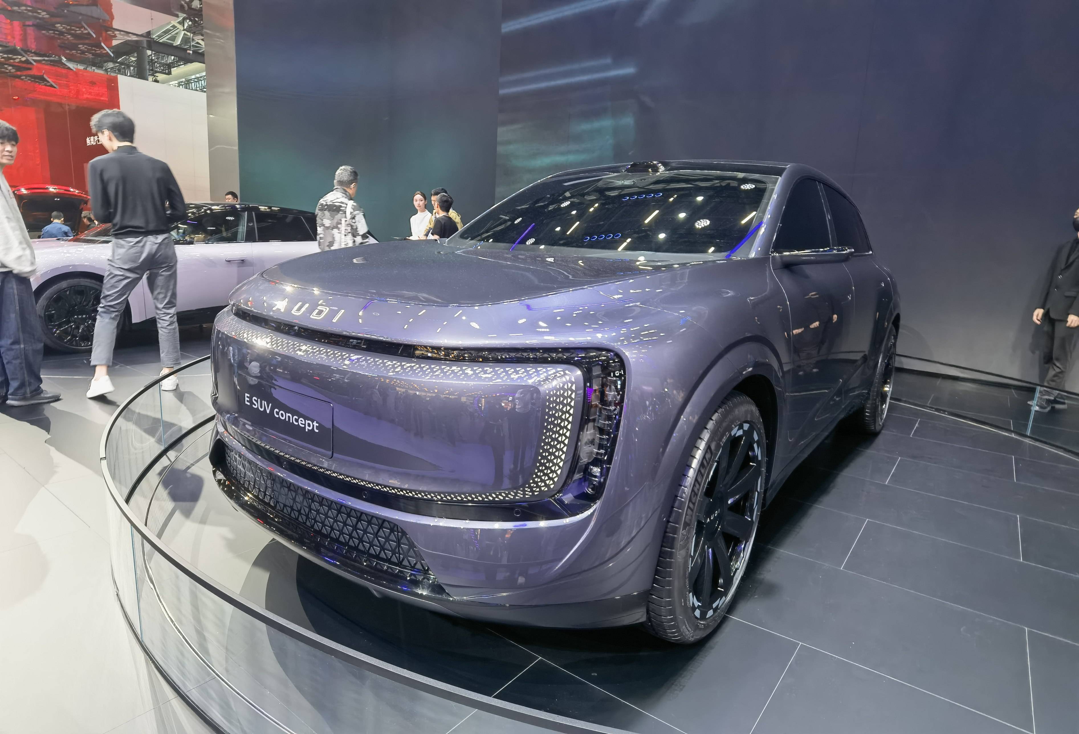 广州车展观察：激情“全车会”，魅力新智能