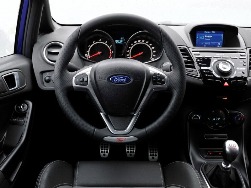 成都超霸加版团购钜惠13.8万 欢迎上门试驾