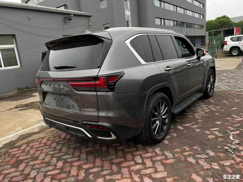 2024款雷克萨斯LX570国六独家热惠促销 全国可上牌