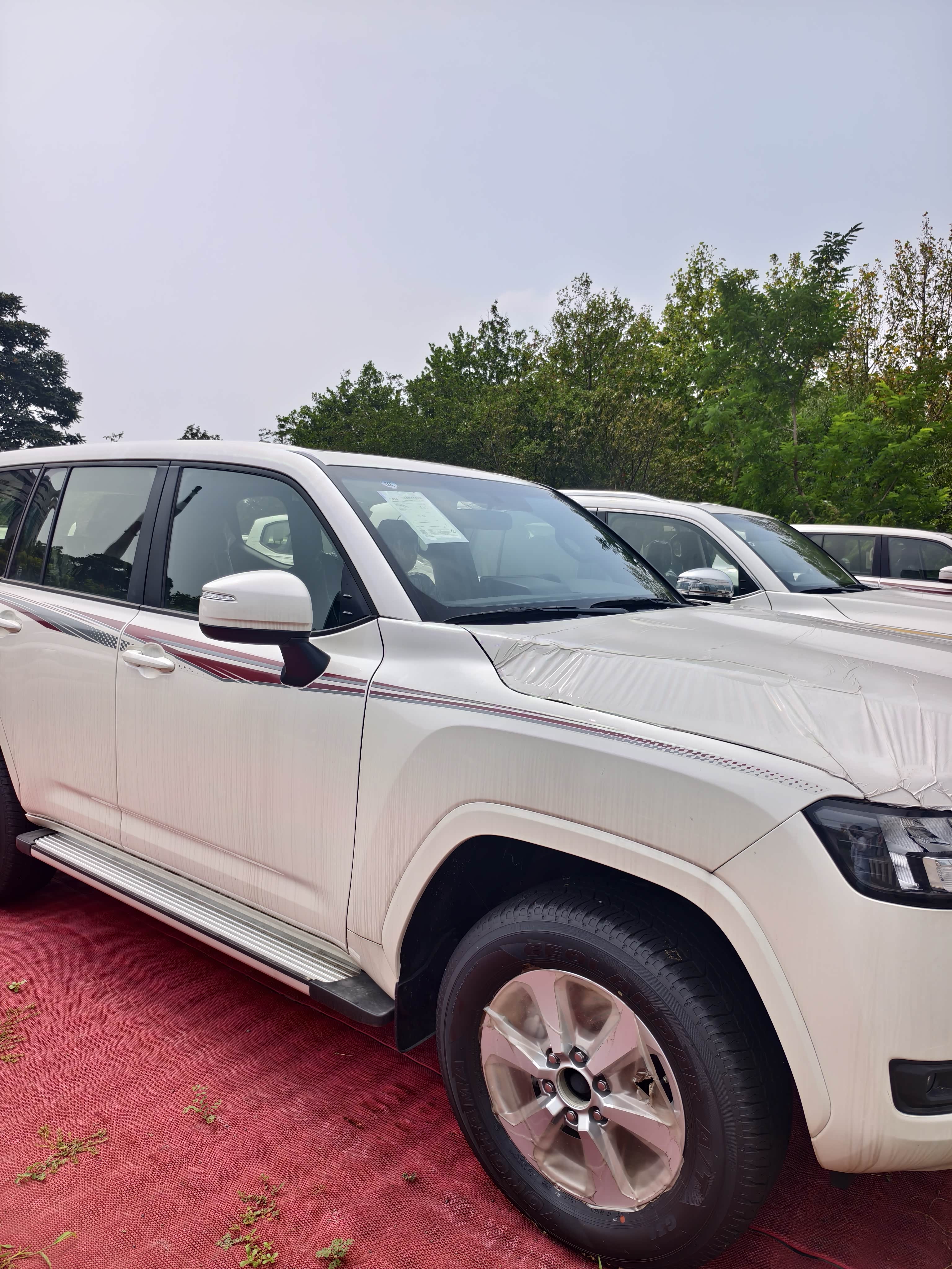 酷路泽4000 豪华又不失朴素优惠行情