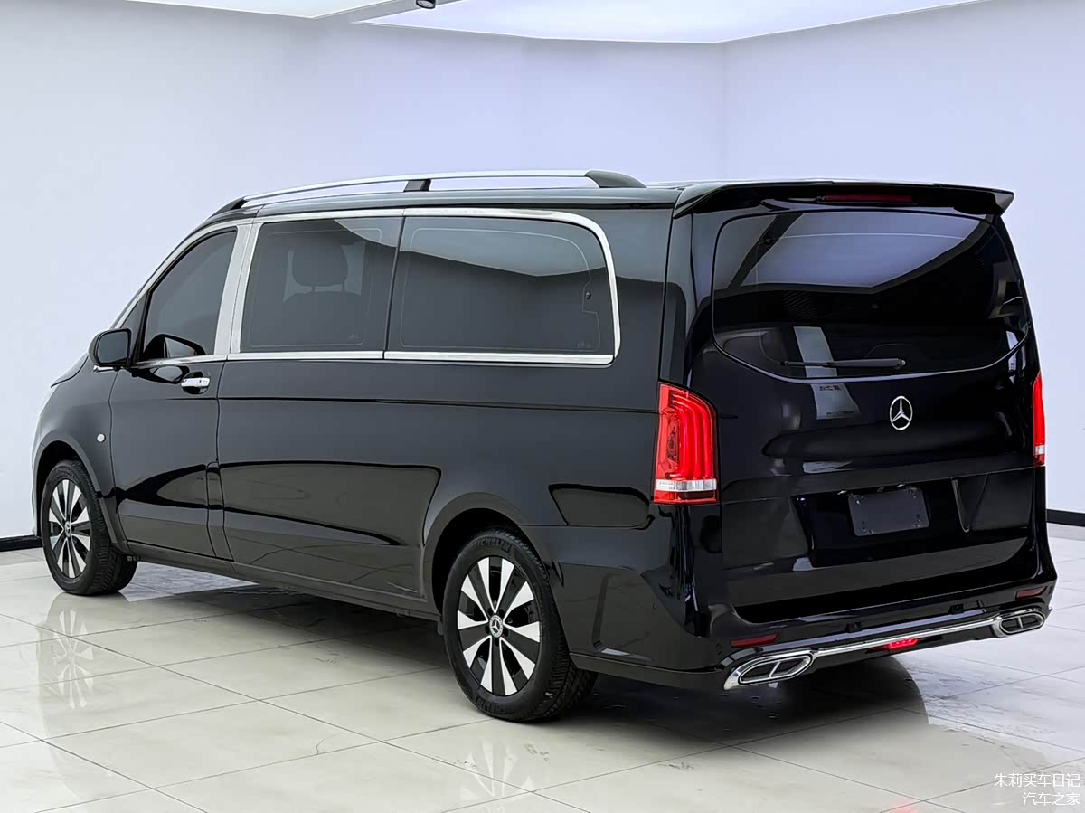 成都奔驰威霆最新行情 售价29万元起