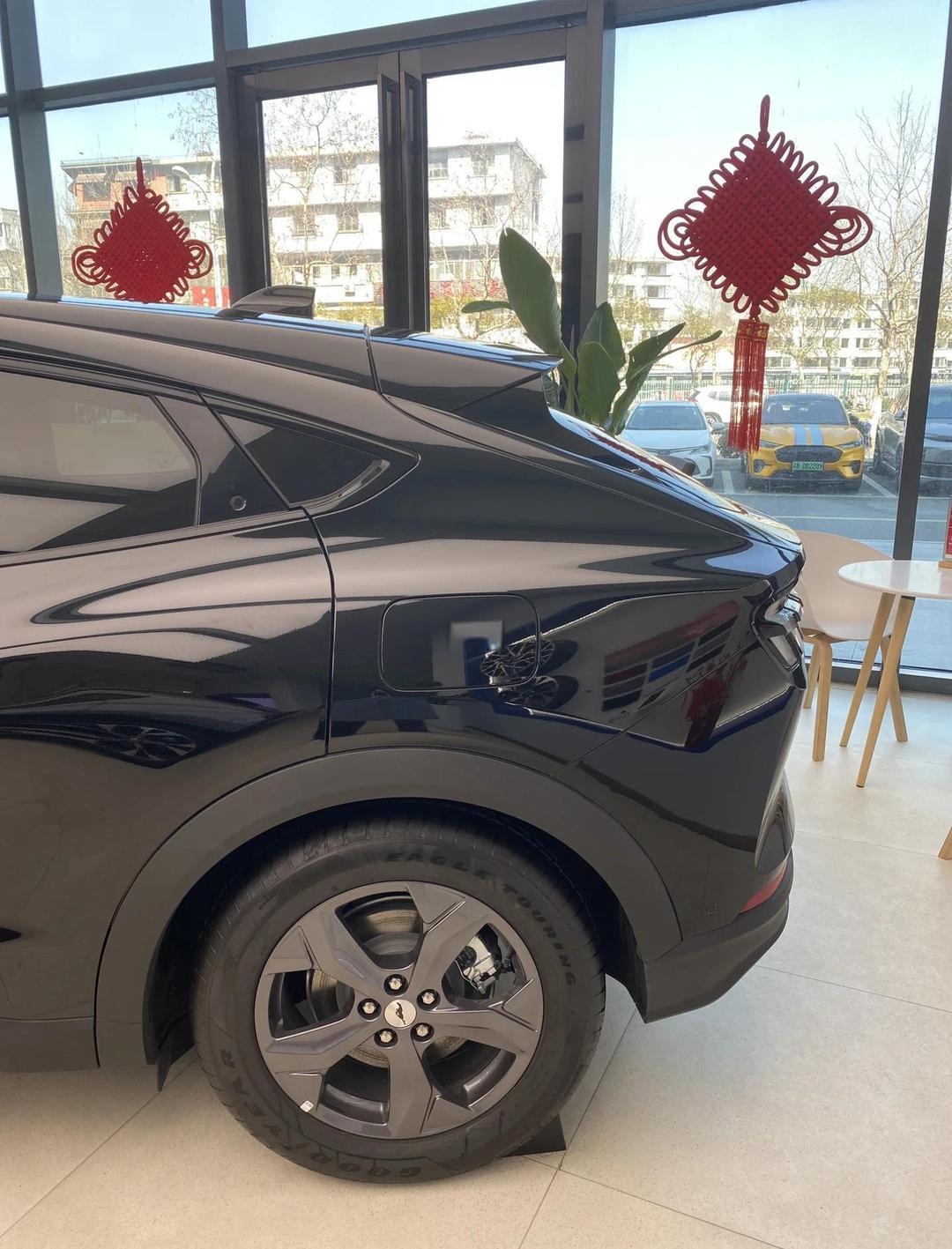 福特智趣烈马开启盲订 提供纯电及增程动力