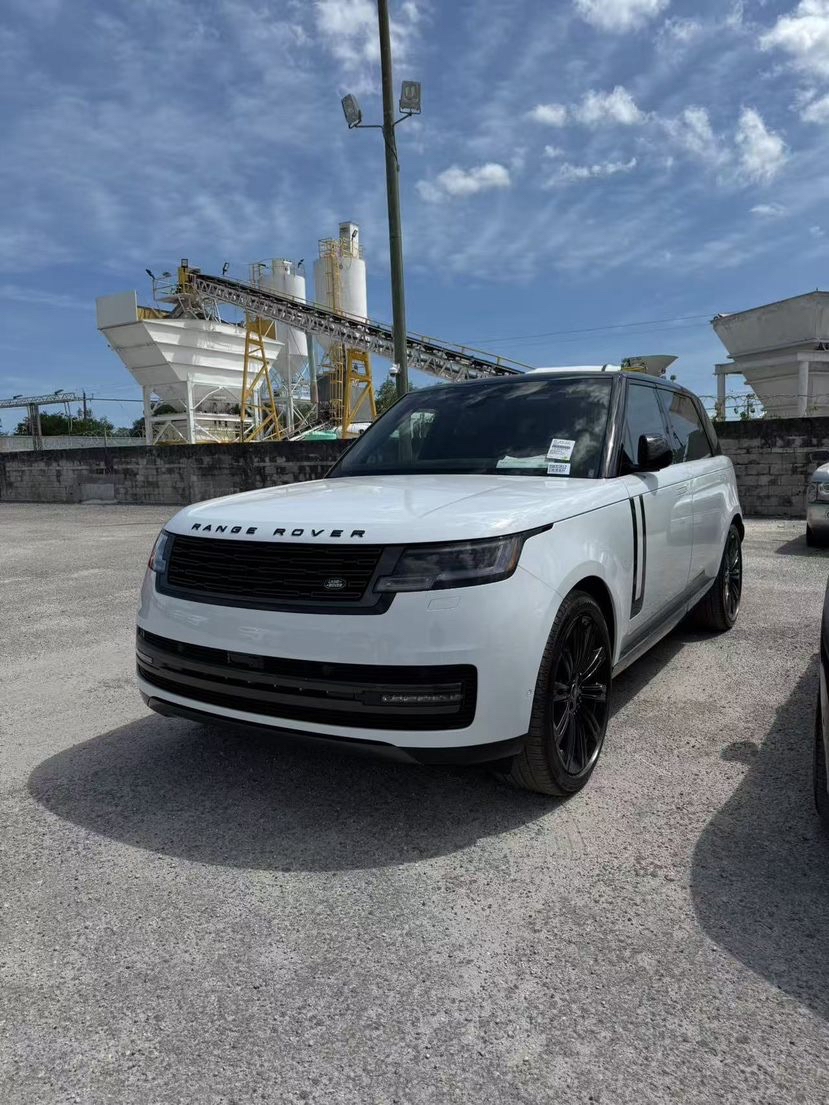 平行进口路虎揽胜政美版优惠60万 最低125万