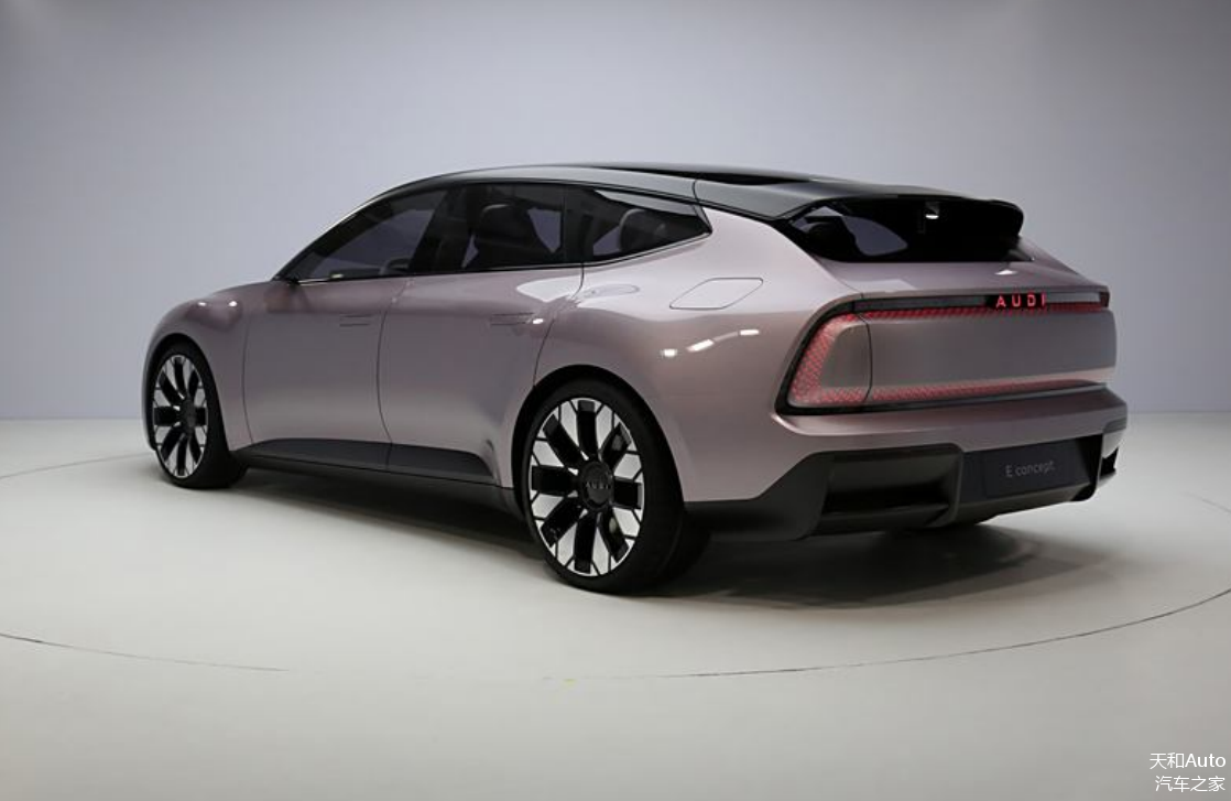 AUDI E SUV概念车愿景加速落地：品牌公布其第二款车型E7X外观设计