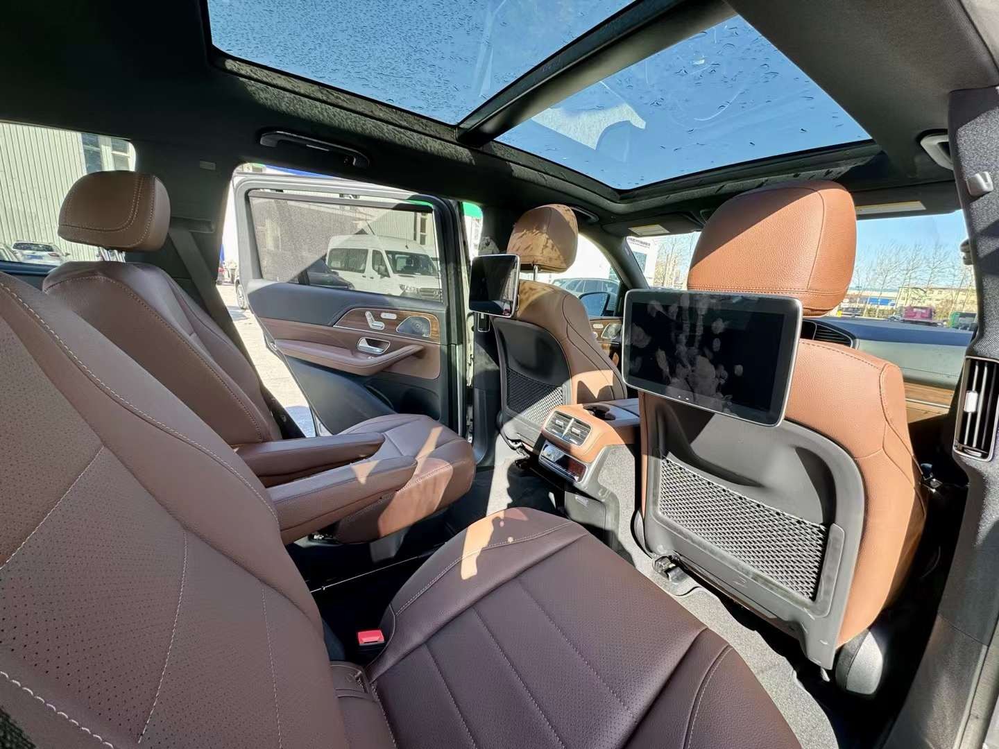 美规2024款奔驰GLS450国六高配 七座SUV劲爆价