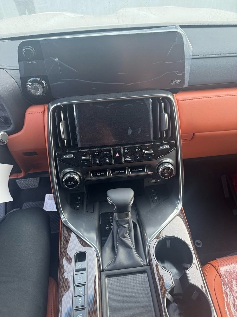 现购雷克萨斯LX欧规版享10万优惠 最低仅售155万