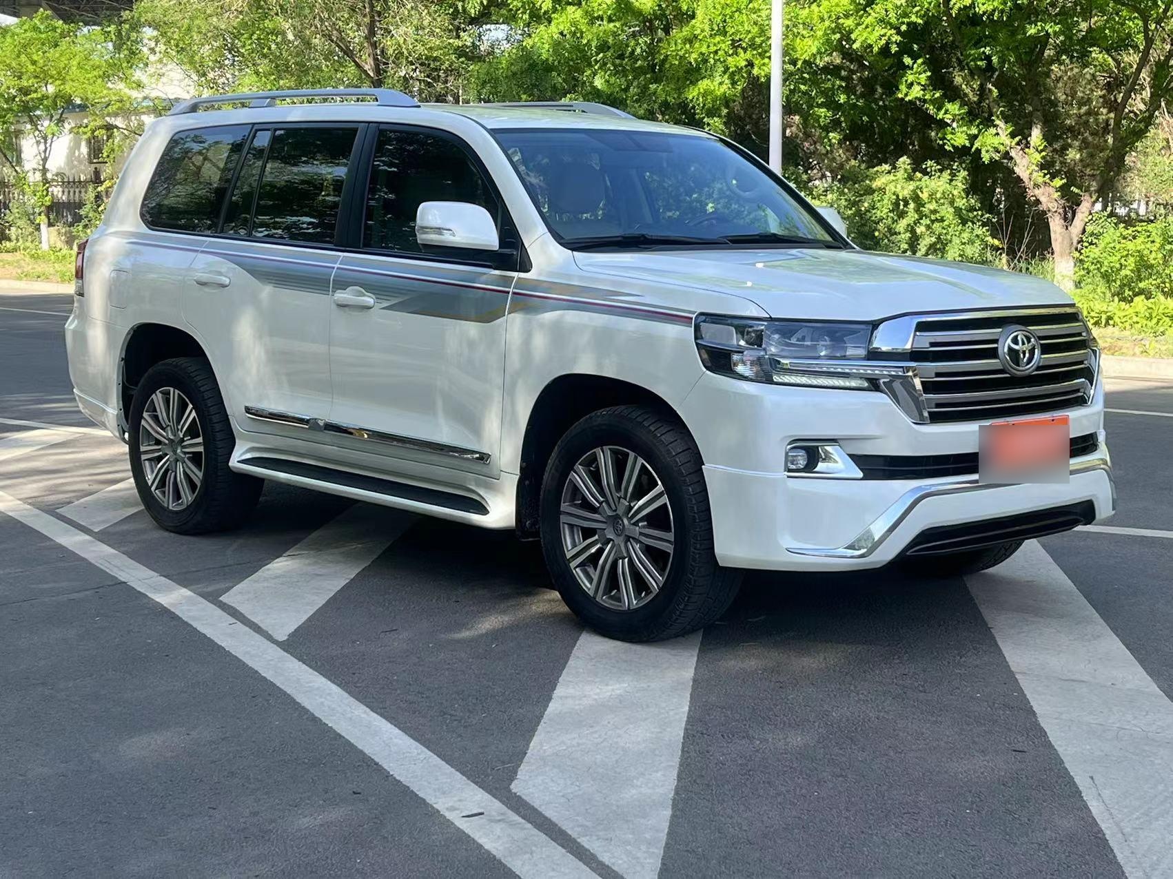 兰德酷路泽中东版目前售价69万起