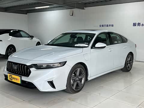 成都英仕派新能源价格18.98万起 优惠高达4.00万